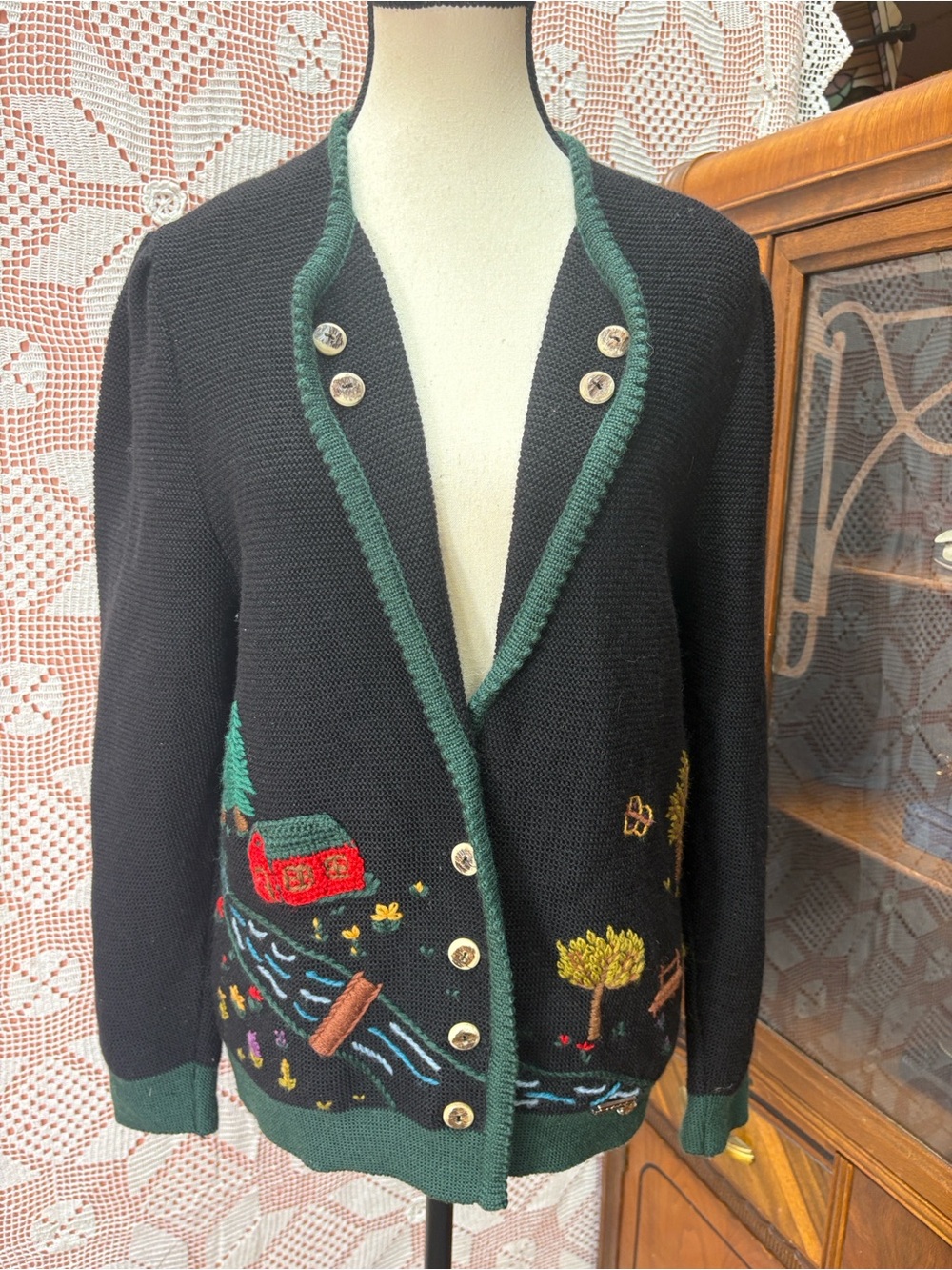 Vintage Austrian Tyrol Wool Embroidered Cardigan Small/Medium